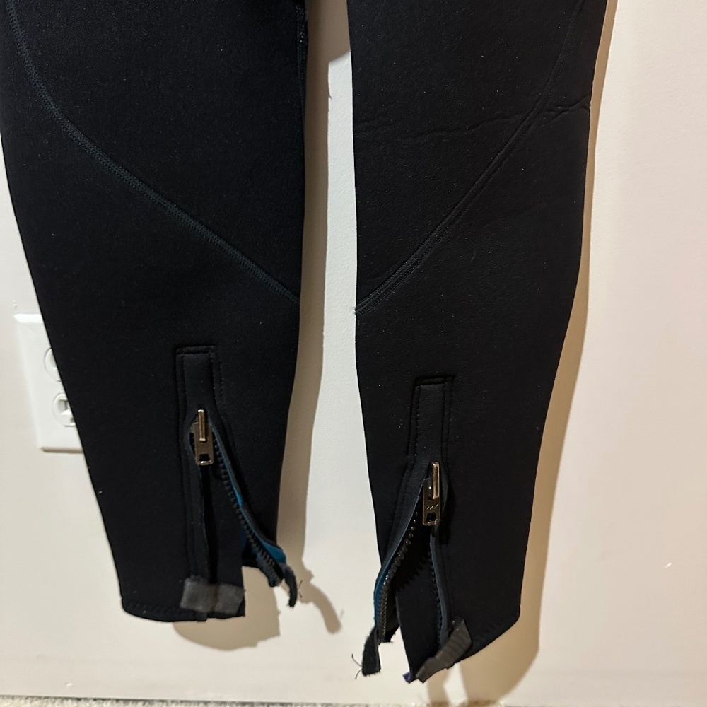Genuine Jet Pilot Men’s XL 2 piece Wet Suit - Picture 9 of 10